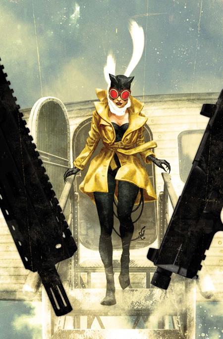 CATWOMAN #77 CVR A SEBASTIAN FIUMARA (6/18/2025)